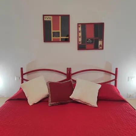 Casa Soliana Ampio Per 6 Fiber & Wifi 칼라고노네