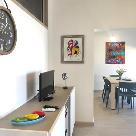 아파트 Casa Soliana Ampio Per 6 Fiber & Wifi *